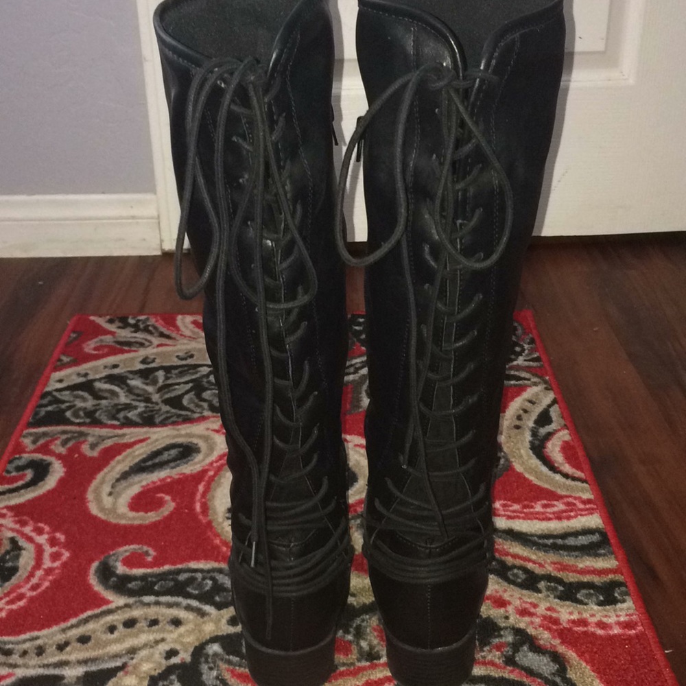 Cute boots!